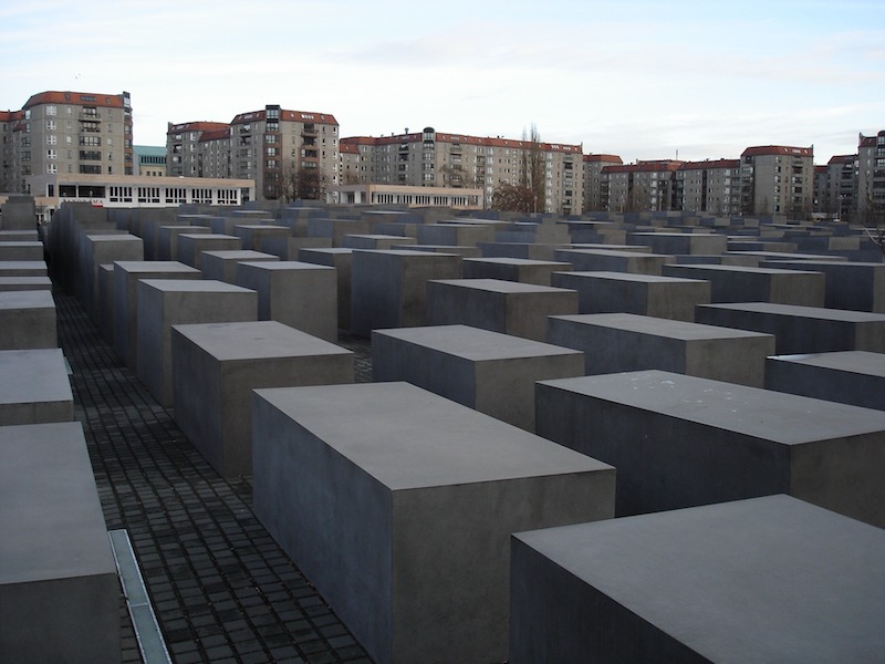 globedge-travel-berlin-holocaust-memorial-stones