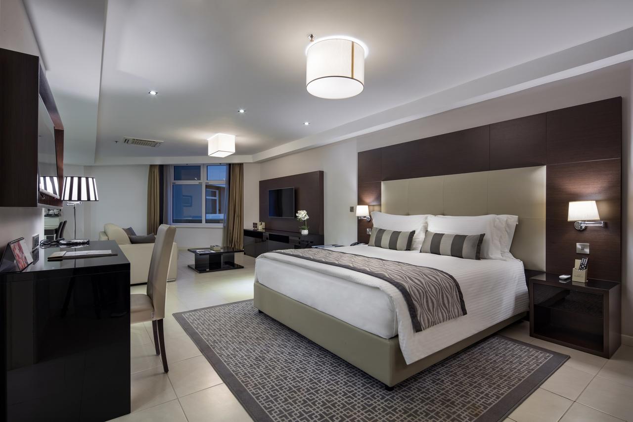 globedge-travel-nigeria-abuja-best-hotels-fraser-suites